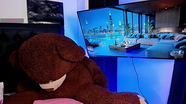 Snapshot of Maryonthemoon chatting on November 2025 03:06:02 AM Maryonthemoon online show from November 2025 03:06:02 AM