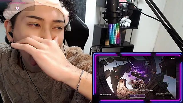 Snapshot of Shizukuu chatting on January 2026 01:27:02 PM Shizukuu online show from January 2026 01:27:02 PM