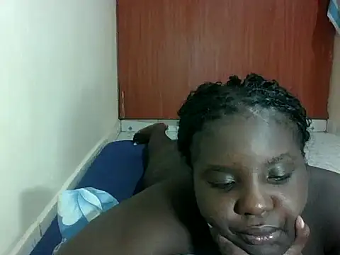 hotebbbyy online show from March 2026 07:32:01 PM