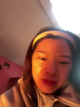 Hellen 111 online show from December 2024 06:11:01 AM