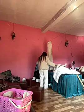 Hellen 111 online show from January 2025 02:19:01 AM