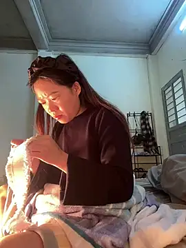 Hellen 111 online show from January 2025 02:01:01 AM