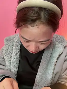 Hellen 111 online show from March 2025 01:16:01 AM