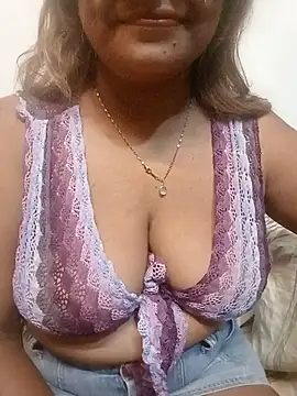 Snapshot of Shaali_Ang chatting on July 2026 12:15:02 AM Shaali Ang online show from July 2026 12:15:02 AM