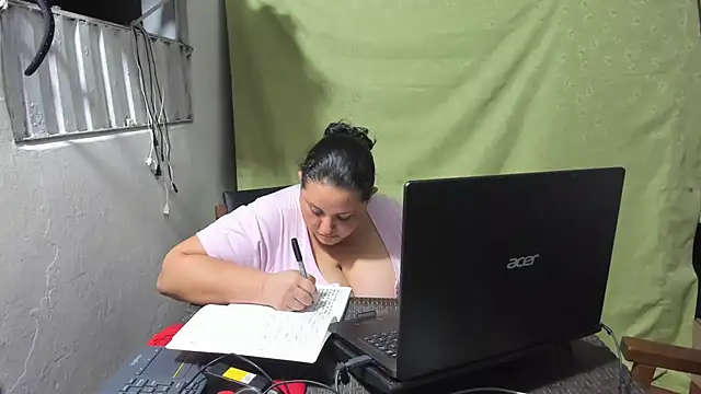 tetasgrandes karol online show from February 2026 03:21:02 AM