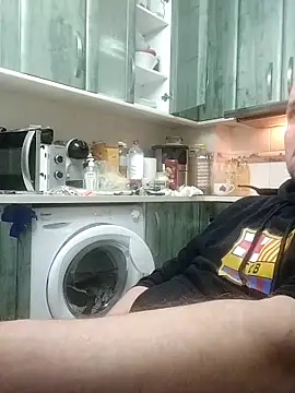 lobito1997 online show from February 2026 02:21:01 AM