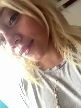 Snapshot of Sweet_MaryJane2 chatting on April 2026 08:44:01 PM Sweet MaryJane2 online show from April 2026 08:44:01 PM