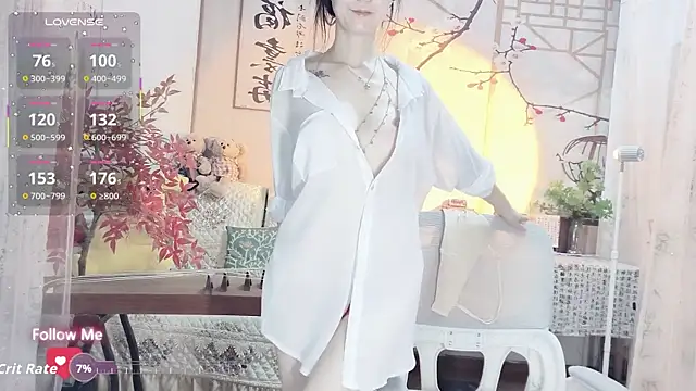 Lisa-s online show from September 2025 01:43:02 PM