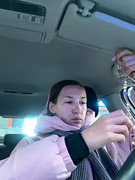 Snapshot of KateRedgar chatting on November 2025 11:58:01 AM KateRedgar online show from November 2025 11:58:01 AM