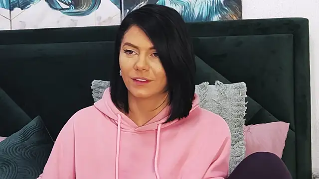 Snapshot of tanyagrey chatting on December 2024 07:50:01 AM tanyagrey online show from December 2024 07:50:01 AM