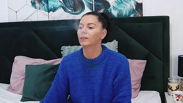 Snapshot of tanyagrey chatting on January 2025 03:53:02 PM tanyagrey online show from January 2025 03:53:02 PM