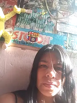 Alanagracia online show from December 2025 01:07:01 PM