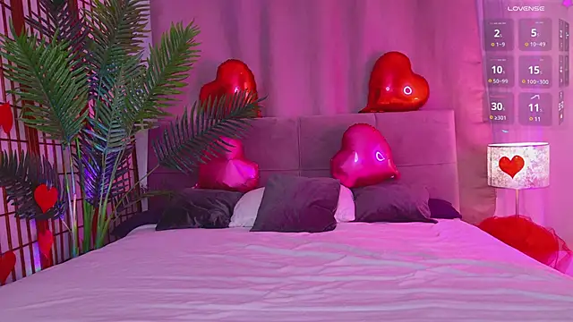 Mia  Peach online show from February 2025 08:29:02 PM