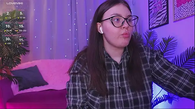 Mia  Peach online show from March 2025 09:38:01 PM