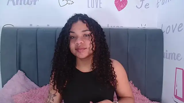 KittyBrookex online show from November 2025 01:33:02 PM