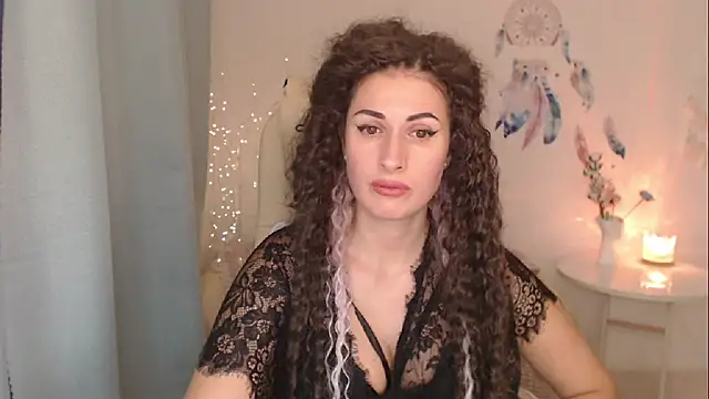 Snapshot of MaryMalory11 chatting on December 2024 02:06:02 PM MaryMalory11 online show from December 2024 02:06:02 PM