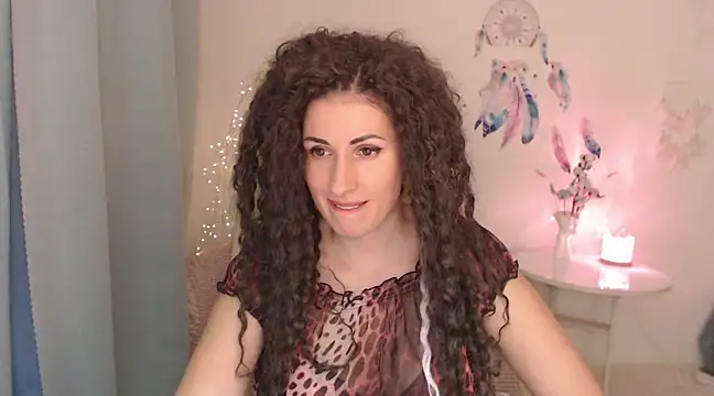 Snapshot of MaryMalory11 chatting on December 2024 03:52:01 PM MaryMalory11 online show from December 2024 03:52:01 PM