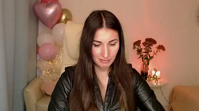 Snapshot of MaryMalory11 chatting on October 2025 10:37:02 AM MaryMalory11 online show from October 2025 10:37:02 AM