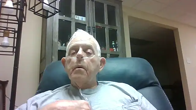 Snapshot of bootlegmanz chatting on September 2025 01:09:02 AM bootlegmanz online show from September 2025 01:09:02 AM