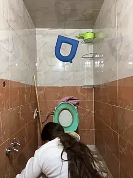 Marewa12 online show from November 2025 08:20:01 PM