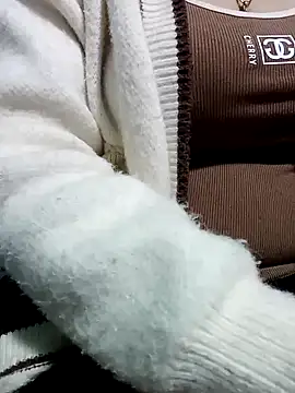 Tuo8702 online show from March 2025 06:54:02 PM