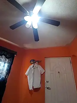 miicheele32 online show from February 2025 07:27:01 PM