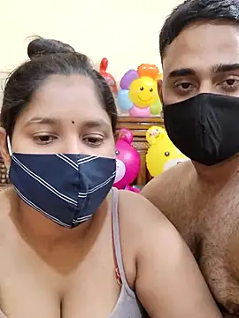 IND COUPLE1 online show from February 2025 01:38:02 PM