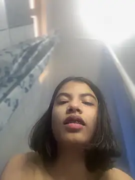 Snapshot of LiaOrtiz69 chatting on March 2025 03:02:01 PM LiaOrtiz69 online show from March 2025 03:02:01 PM