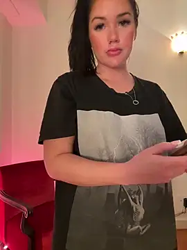 Snapshot of summermc_xx chatting on February 2026 09:11:01 PM summermc xx online show from February 2026 09:11:01 PM