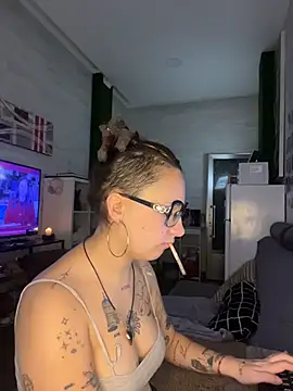 Snapshot of Hawitxui chatting on November 2025 08:07:01 AM Hawitxui online show from November 2025 08:07:01 AM