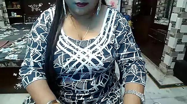 kiranpreet85 online show from January 2025 02:25:02 PM