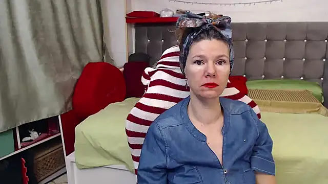 kellyterapy online show from December 2025 12:15:02 AM