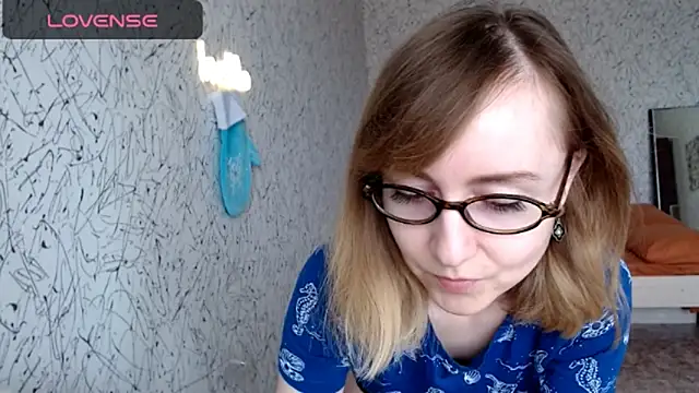 Athena Richards online show from April 2026 09:35:02 AM