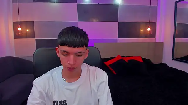 Juan Nd Steven online show from December 2024 04:47:02 AM