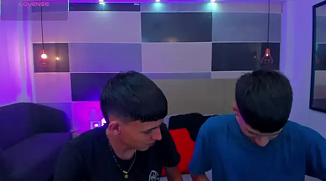 Juan Nd Steven online show from March 2025 04:47:02 AM