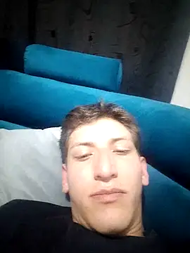 Franklpz58 online show from April 2026 07:05:01 PM