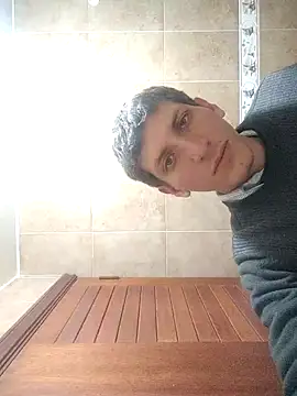 Franklpz58 online show from April 2026 06:09:02 AM