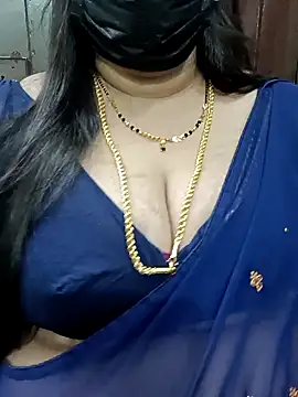 Snapshot of ashikaa_r chatting on January 2025 05:49:01 PM ashikaa r online show from January 2025 05:49:01 PM