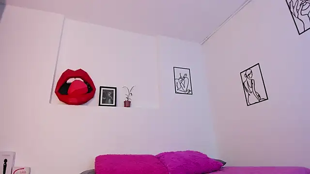 Snapshot of ari_amisi chatting on December 2024 06:37:02 PM ari amisi online show from December 2024 06:37:02 PM