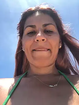 Snapshot of diosa202 chatting on November 2025 02:06:01 PM diosa202 online show from November 2025 02:06:01 PM