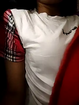 Snapshot of Hot_Goldengirl chatting on March 2025 08:31:02 PM Hot Goldengirl online show from March 2025 08:31:02 PM