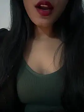 Snapshot of Hot_Goldengirl chatting on November 2025 06:56:02 PM Hot Goldengirl online show from November 2025 06:56:02 PM