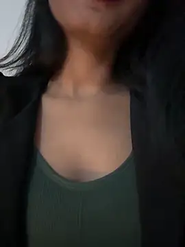 Snapshot of Hot_Goldengirl chatting on January 2026 07:28:01 PM Hot Goldengirl online show from January 2026 07:28:01 PM