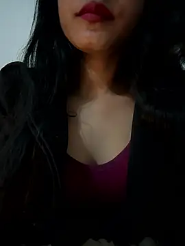 Snapshot of Hot_Goldengirl chatting on January 2026 07:39:02 PM Hot Goldengirl online show from January 2026 07:39:02 PM