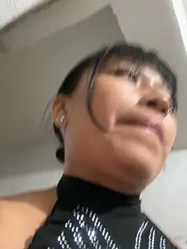 Snapshot of luisa16xxx chatting on January 2025 03:48:02 AM luisa16xxx online show from January 2025 03:48:02 AM