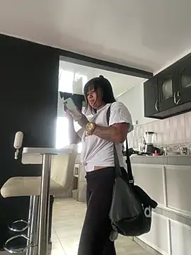 Snapshot of luisa16xxx chatting on March 2025 09:24:01 PM luisa16xxx online show from March 2025 09:24:01 PM