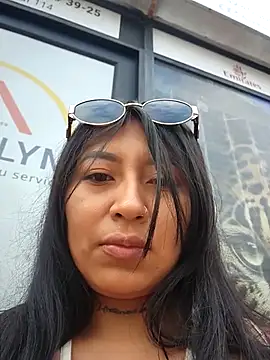 Snapshot of luisa16xxx chatting on October 2025 02:19:01 PM luisa16xxx online show from October 2025 02:19:01 PM