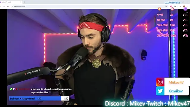 Snapshot of Mikev chatting on September 2025 06:08:02 PM Mikev online show from September 2025 06:08:02 PM