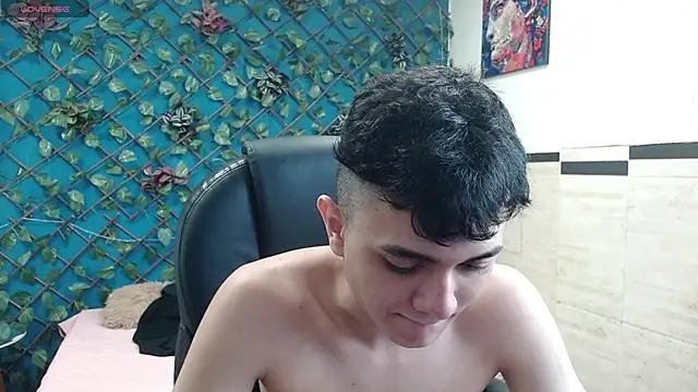 Waturox online show from October 2025 08:36:02 PM