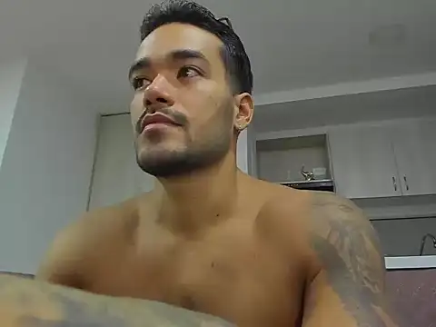 Snapshot of Alexander_Martines chatting on July 2026 01:54:01 AM Alexander Martines online show from July 2026 01:54:01 AM